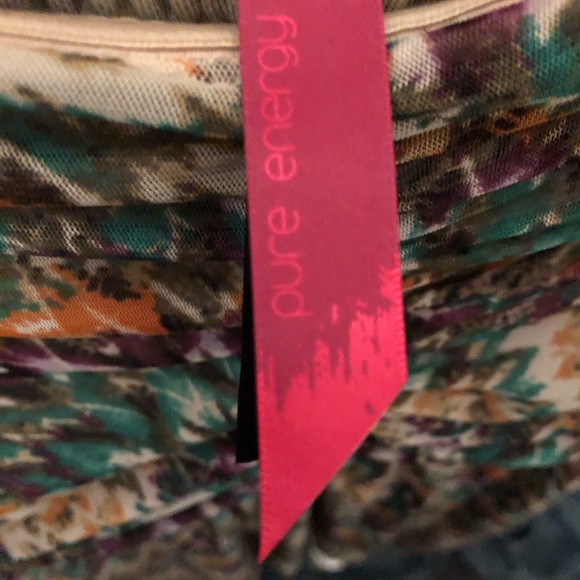 Multi color short dress. (Inventory tub #4). - Picture 9 of 10